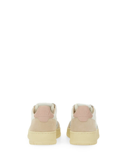 SNEAKER "MEDALIST LOW"