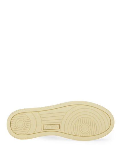SNEAKER "MEDALIST LOW"