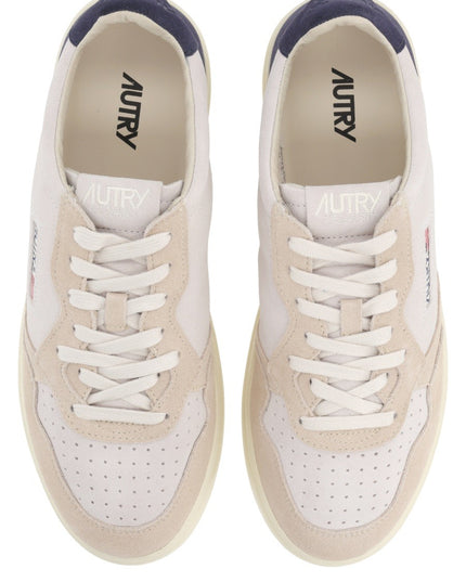 "MEDALIST LOW" SNEAKER