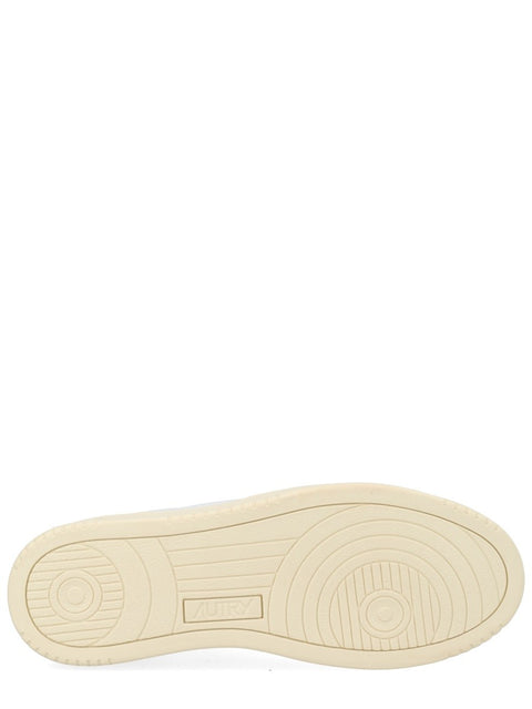 "MEDALIST LOW" SNEAKER