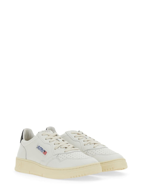 "MEDALIST LOW" SNEAKER