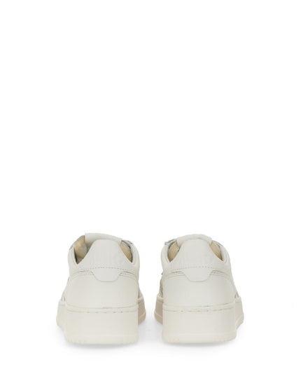 "MEDALIST LOW" SNEAKER