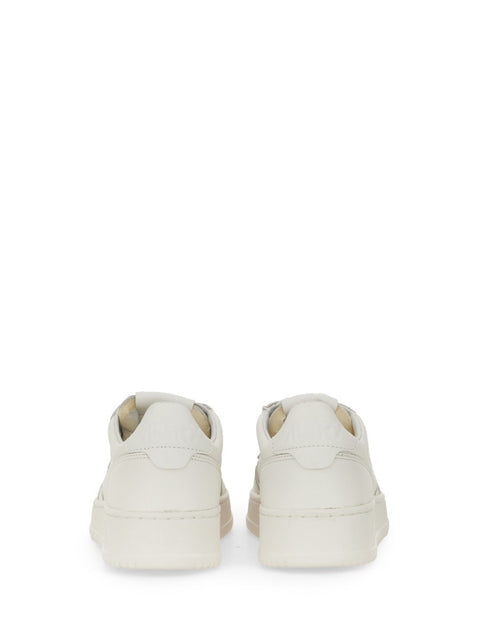 "MEDALIST LOW" SNEAKER