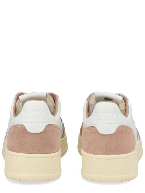 "MEDALIST LOW" SNEAKER