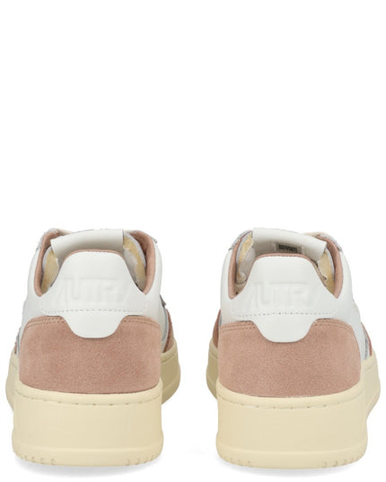 "MEDALIST LOW" SNEAKER