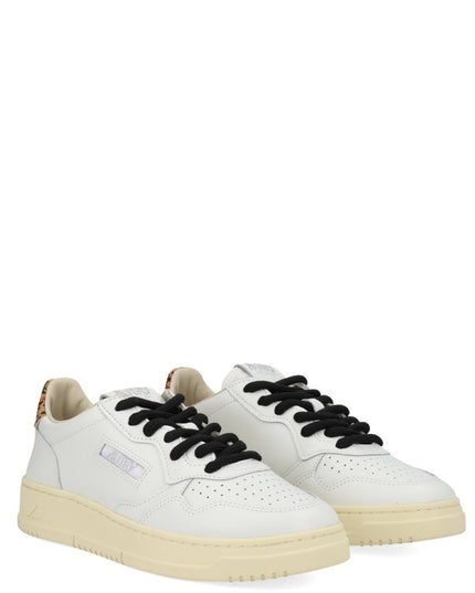 "MEDALIST LOW" SNEAKER