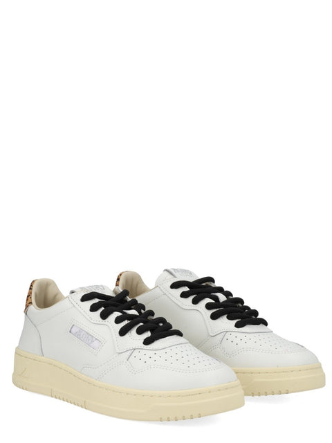 "MEDALIST LOW" SNEAKER