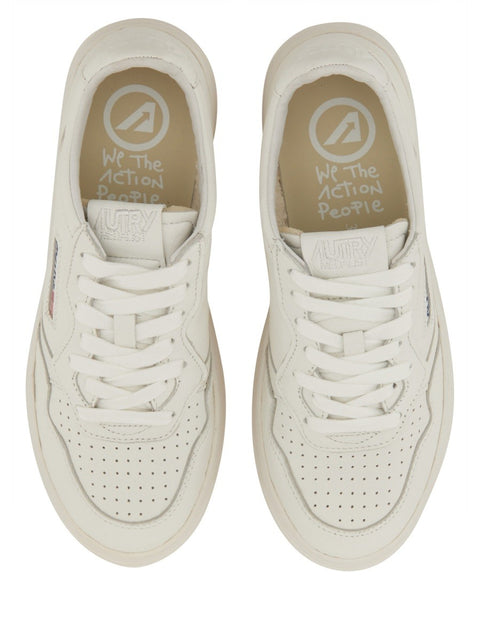 "MEDALIST LOW" SNEAKER
