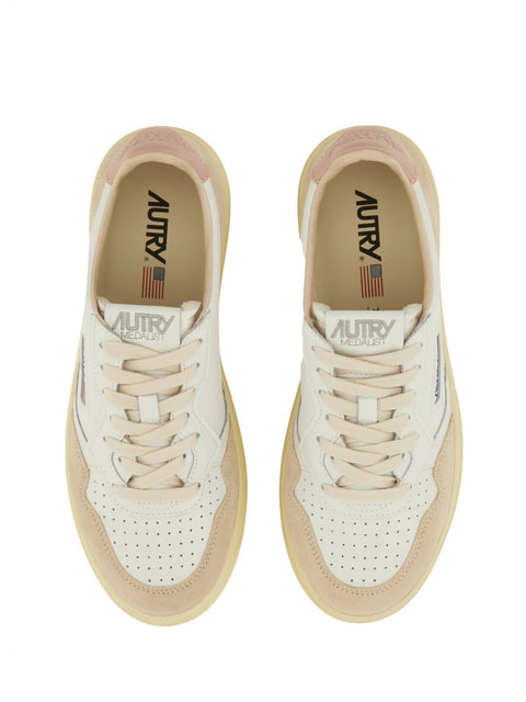 SNEAKER "MEDALIST LOW"