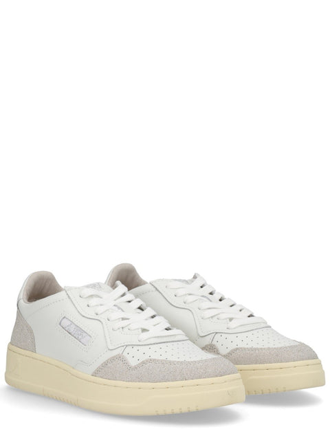 "MEDALIST LOW" SNEAKER