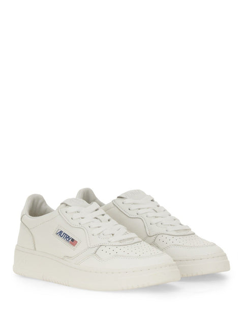 "MEDALIST LOW" SNEAKER