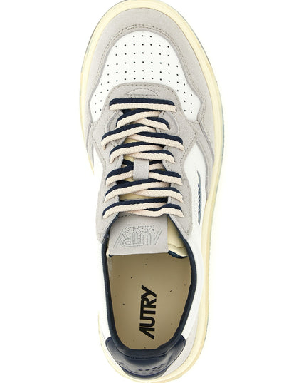 'Medalist Low' sneakers