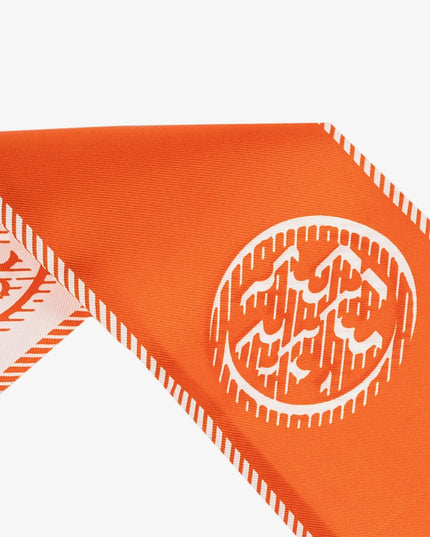 Medallion Logo Ribbon silk tie