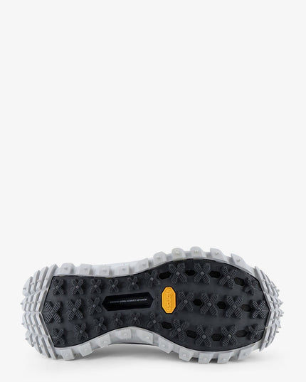 'Trailgrip' sneakers