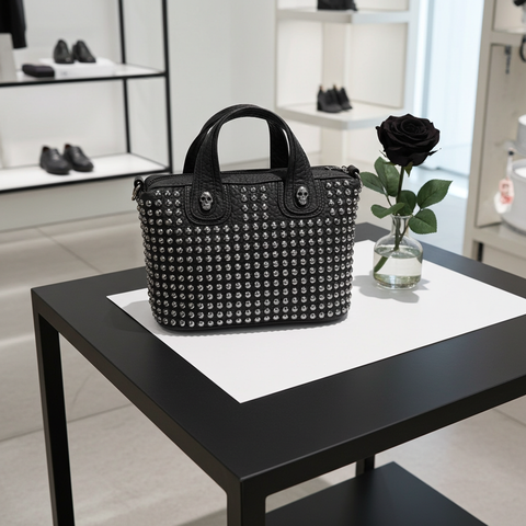 3D Crystal Skull Bag Nietentasche