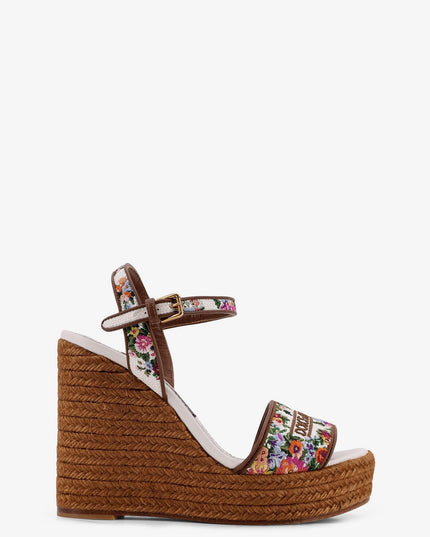 Raffia sandals with floral embroidery