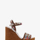 Raffia sandals with floral embroidery