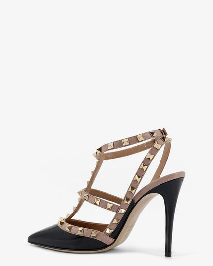 Rockstud patent leather pumps with iconic studs