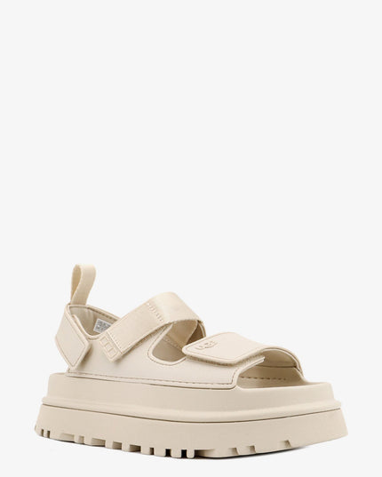 Rubber sandals with embossed logo
