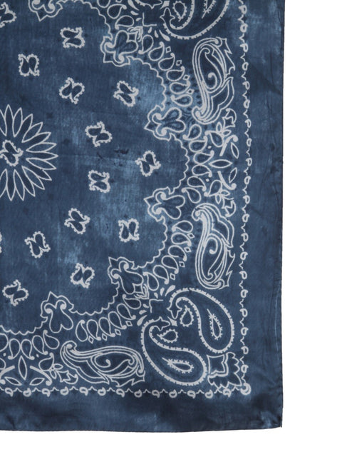 SCARF WITH PAISLEY PATTERN