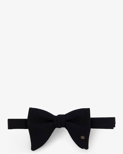 Silk bow tie