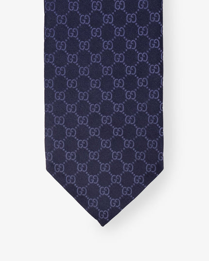 Silk tie