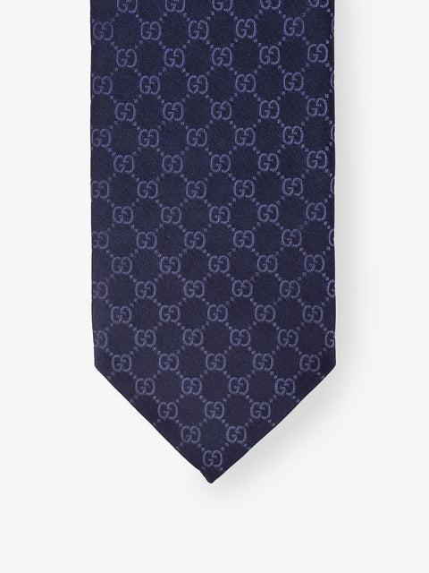 Silk tie