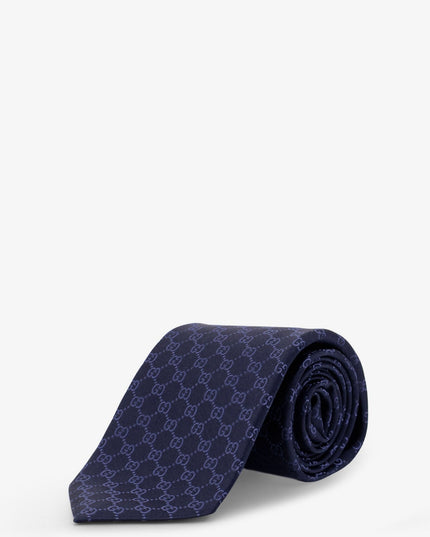 Silk tie