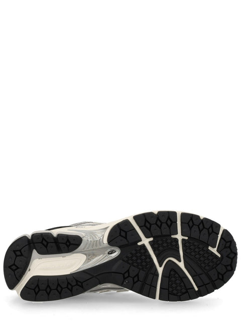 SNEAKER "1906R"