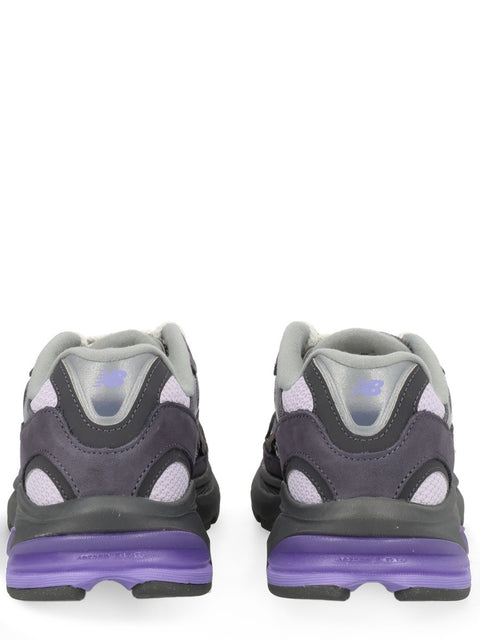 SNEAKER "2010"