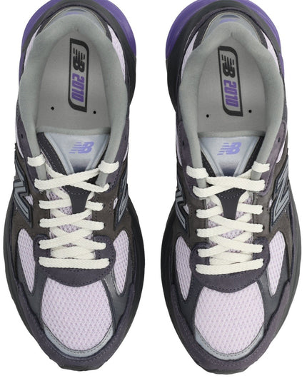 SNEAKER "2010"