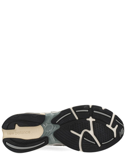 SNEAKER "2010"