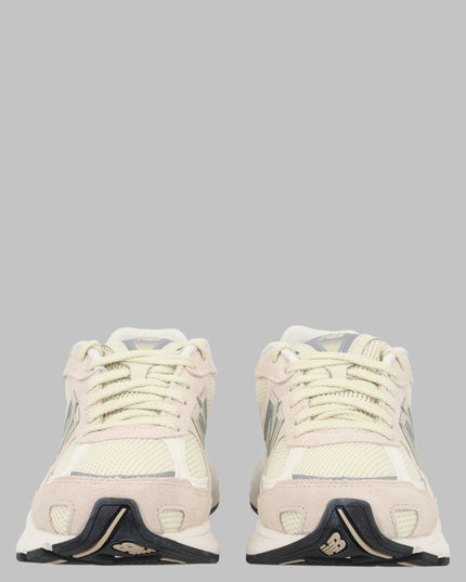 SNEAKER "ABZORB 2010"