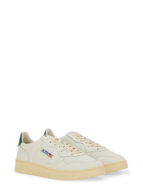 SNEAKER MEDALIST LOW