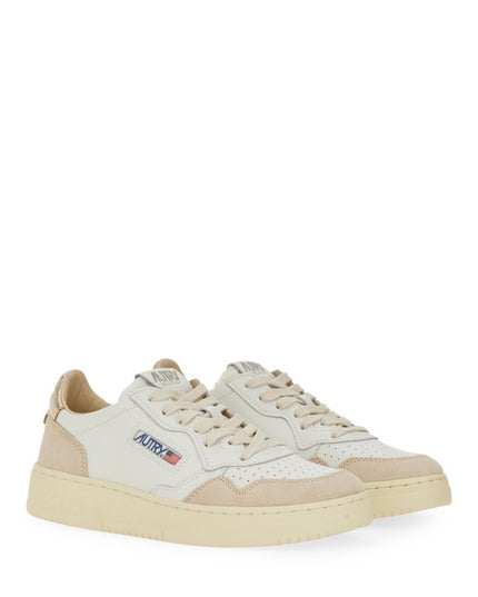 SNEAKER "MEDALIST LOW"