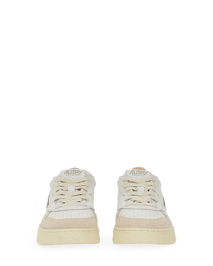 SNEAKER "MEDALIST LOW"
