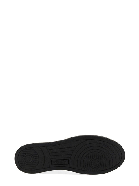 SNEAKER "MEDALIST LOW"