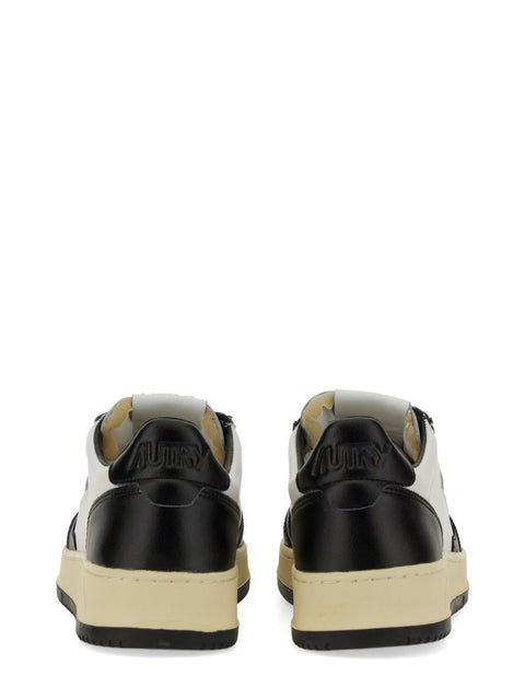 SNEAKER "MEDALIST LOW"