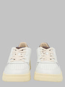 White / 39