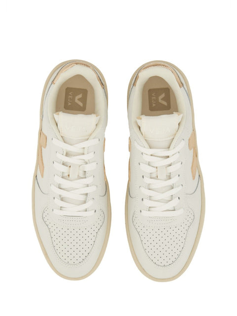 SNEAKER "V-10"