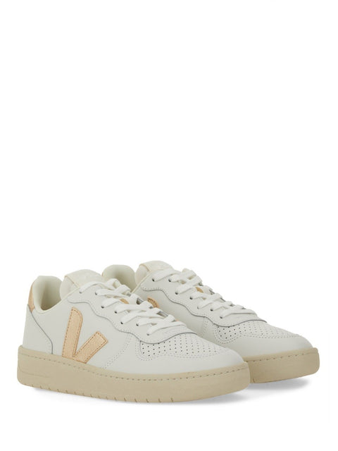 SNEAKER "V-10"