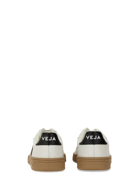 SNEAKER "V-12"