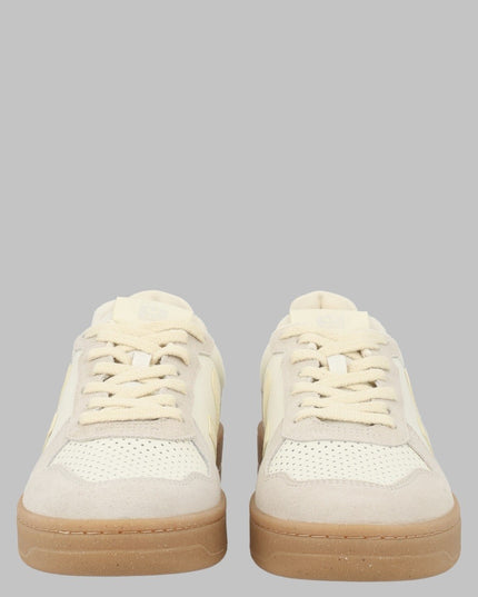 SNEAKER "V-82"
