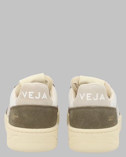 SNEAKER "V-82"