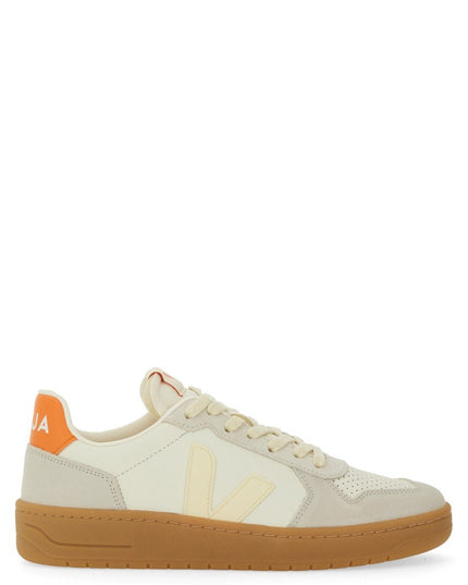 SNEAKER "V-82"