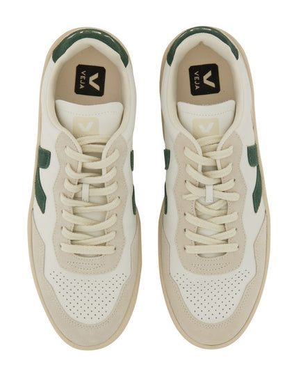 SNEAKER "V-90"