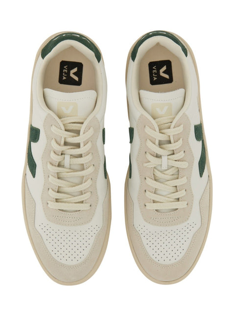 SNEAKER "V-90"