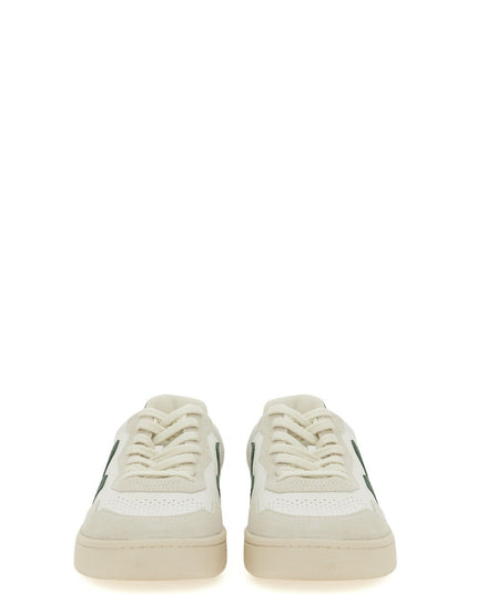 SNEAKER "V-90"