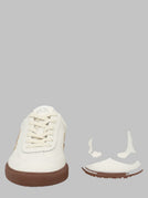 White / 38