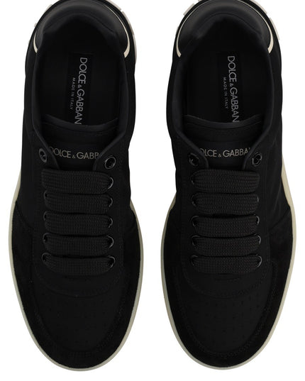 SNEAKER WITH LOGO